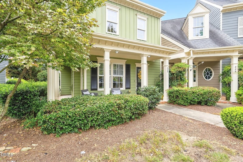 225 Old Grove Ln, Apex, NC 27502