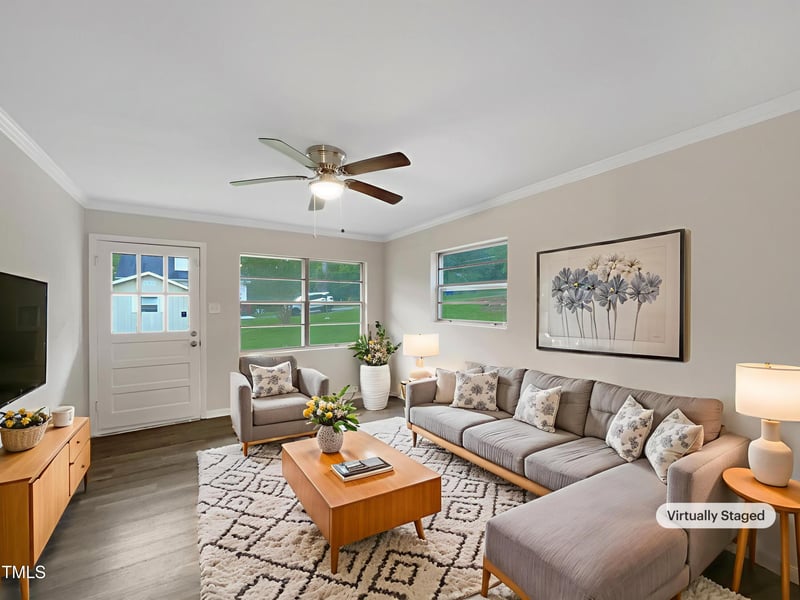 225 W Orange St, Hillsborough, NC 27278