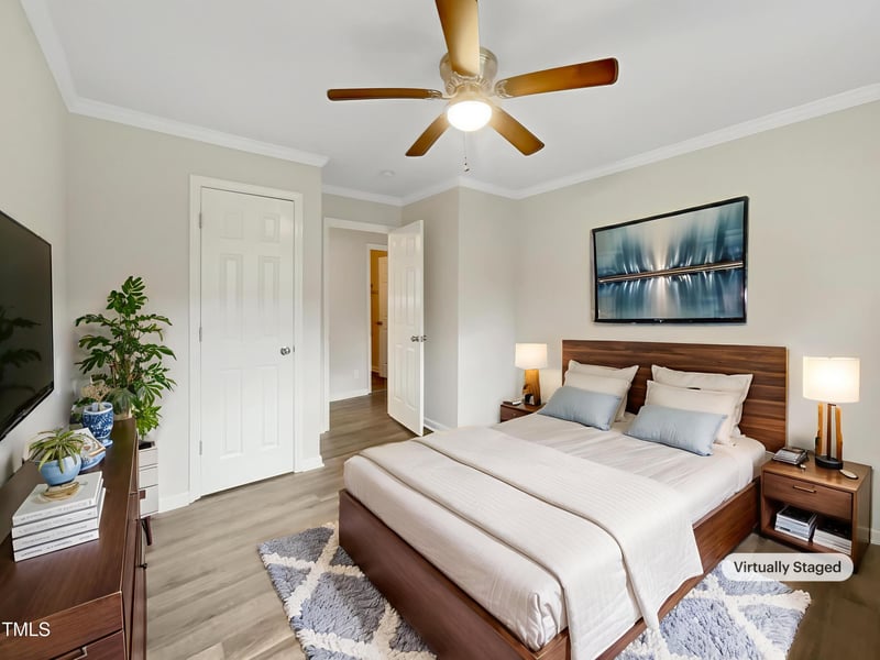 225 W Orange St, Hillsborough, NC 27278