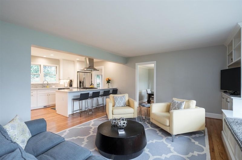 225 Pineview Rd, Durham, NC 27707
