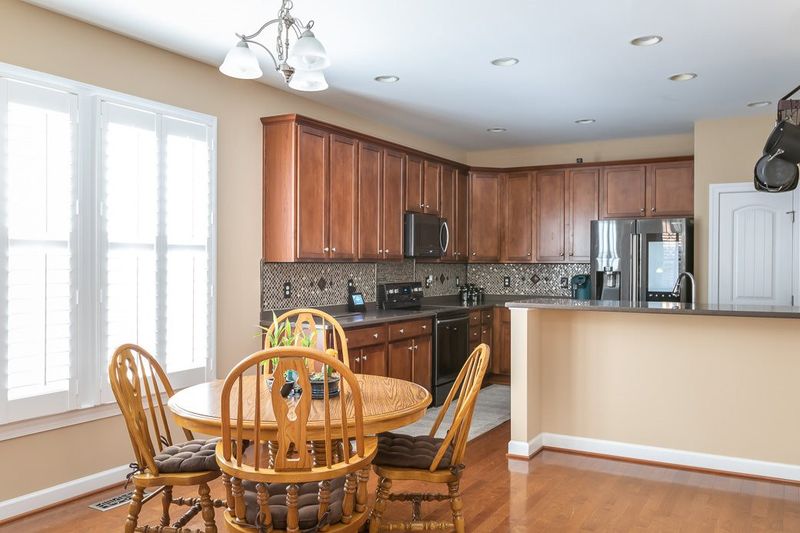 225 Plott Hound Ln, Wake Forest, NC 27587