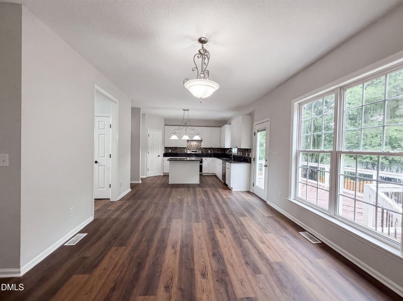 225 Sarazen Dr, Clayton, NC 27527