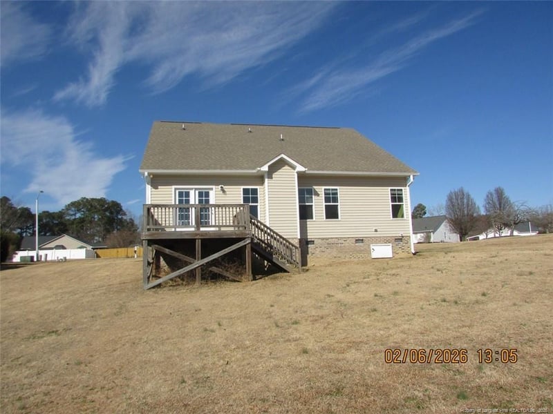 225 Scuppernong Ln, Lillington, NC 27546