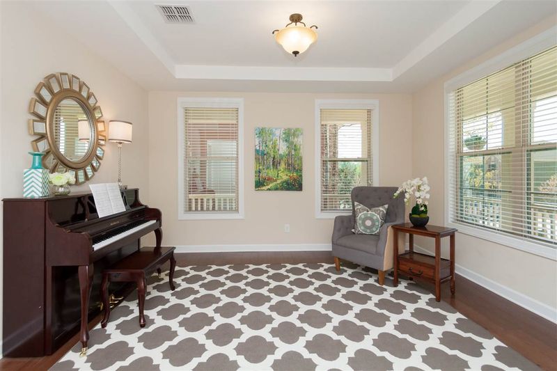225 Shadow Mist Ct, Holly Springs, NC 27540