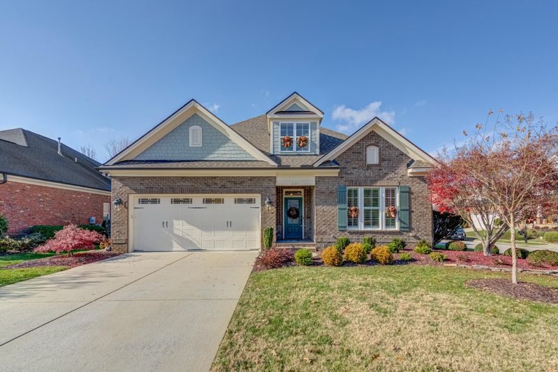 225 Sonoma Valley Dr, Cary, NC 27518