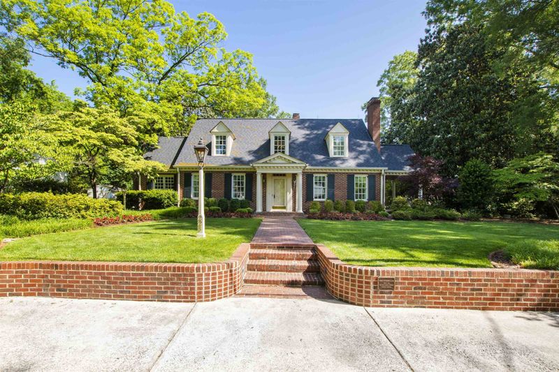225 E Spring St, Fuquay Varina, NC 27526