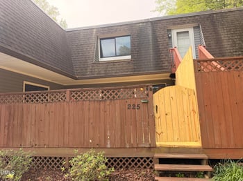 225 Summerwalk Cir, Chapel Hill, NC 27517