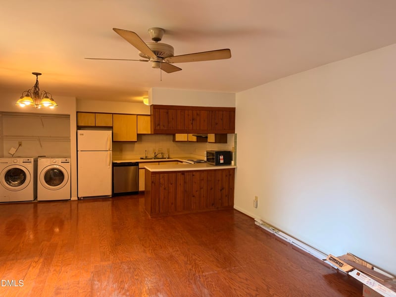 225 Summerwalk Cir, Chapel Hill, NC 27517