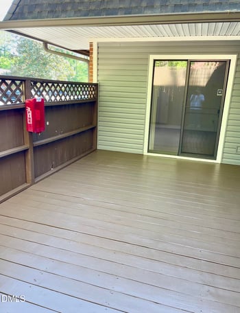 225 Summerwalk Cir, Chapel Hill, NC 27517