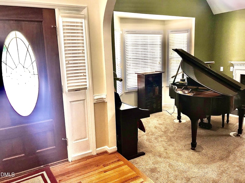 225 Tamworth Dr, Willow Springs, NC 27592