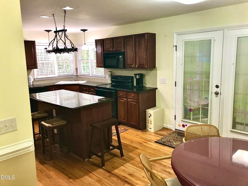 225 Tamworth Dr, Willow Springs, NC 27592