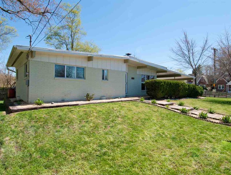 225 S Tarboro St, Raleigh, NC 27610