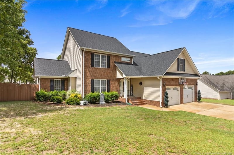 225 Timberline Dr, Sanford, NC 27332