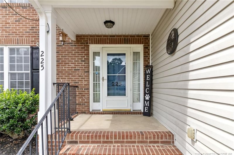225 Timberline Dr, Sanford, NC 27332