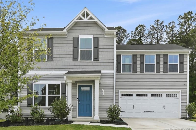 225 Tormore Dr, Sanford, NC 27330
