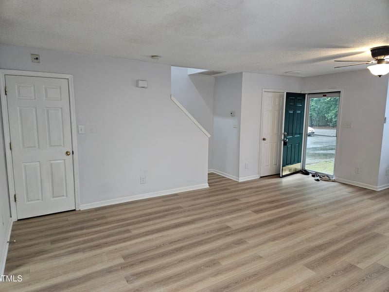 225 Virens Dr, Cary, NC 27511