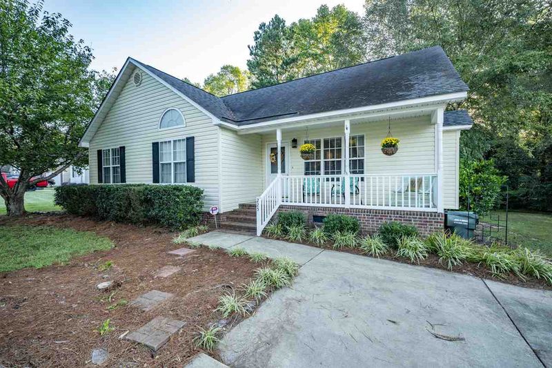 225 Walnut Creek Dr, Clayton, NC 27520