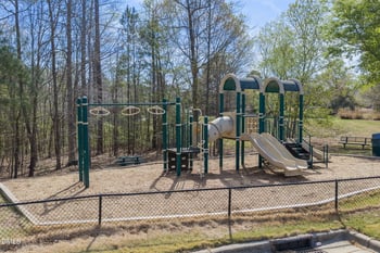 225 Waterford Lake Dr, Cary, NC 27519