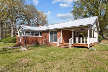 2251 Castle Rock Farm Rd, Pittsboro, NC 27312