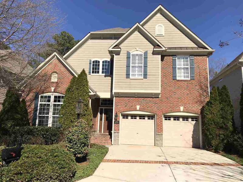 2251 Clayette Ct, Raleigh, NC 27612