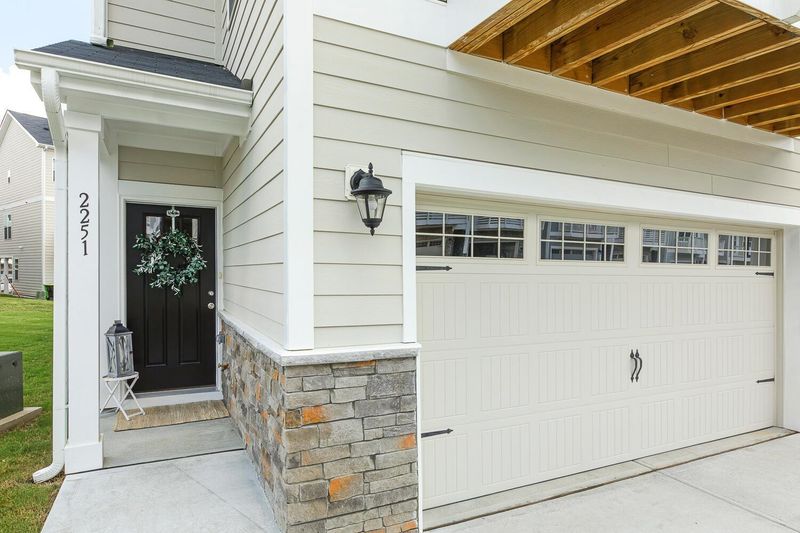 2251 Red Knot Ln, Apex, NC 27502