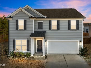 2252 Fairway Green Dr, Fuquay Varina, NC 27526