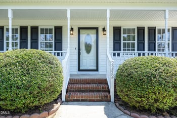 2252 Rowland Pond Dr, Willow Springs, NC 27592