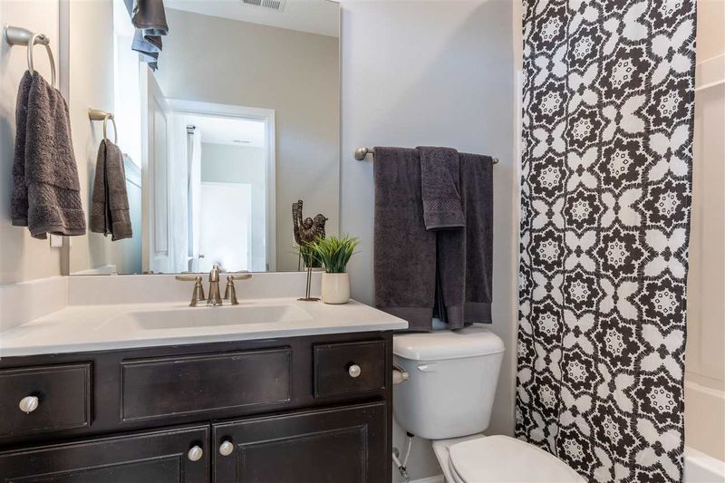 2253 Red Knot Ln #75, Apex, NC 27502