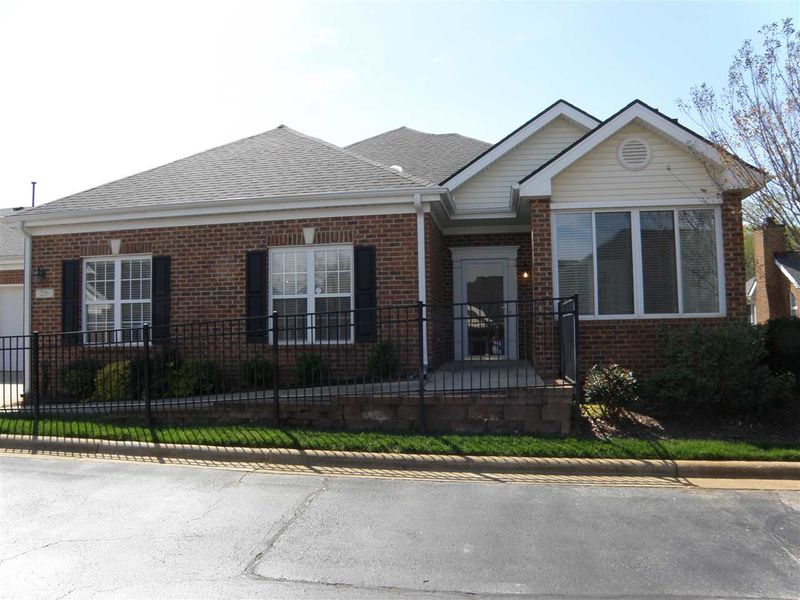 226 Baines Ct #226, Cary, NC 27511