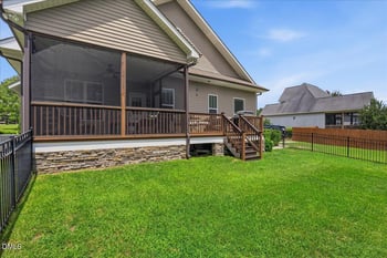 226 Braddock Dr, Lillington, NC 27546