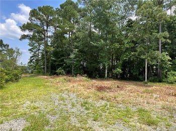 226 Clearview Ct, Sanford, NC 27332