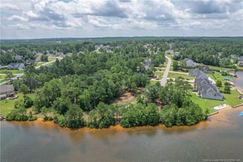 226 Clearview Ct, Sanford, NC 27332
