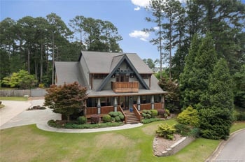 226 Courtyard Ln, Fayetteville, NC 28303
