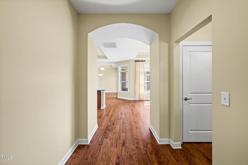 226 Ellisview Dr, Cary, NC 27519
