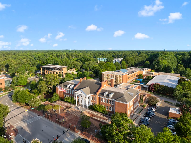 226 Fairview Rd, Cary, NC 27511