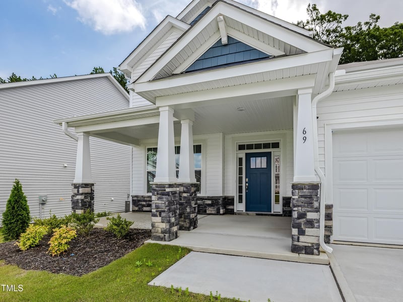 226 Faith Ave, Sanford, NC 27330