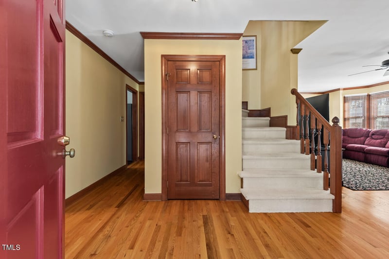 226 Riverforest Dr, Hillsborough, NC 27278