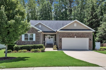 226 Roaring Creek Dr, Garner, NC 27529