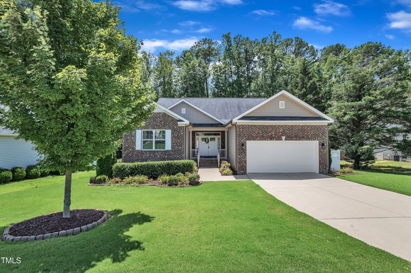 226 Roaring Creek Dr, Garner, NC 27529