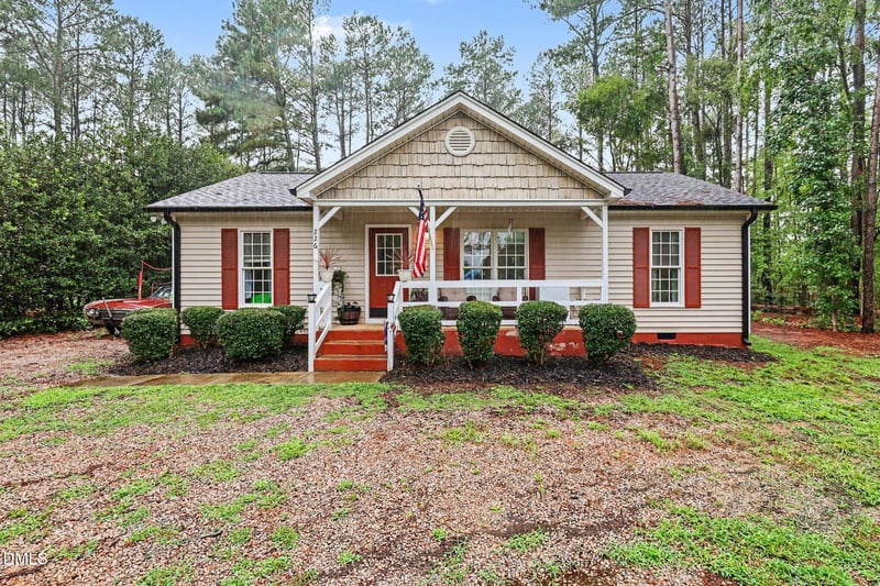 226 Shawnee Dr, Louisburg, NC 27549