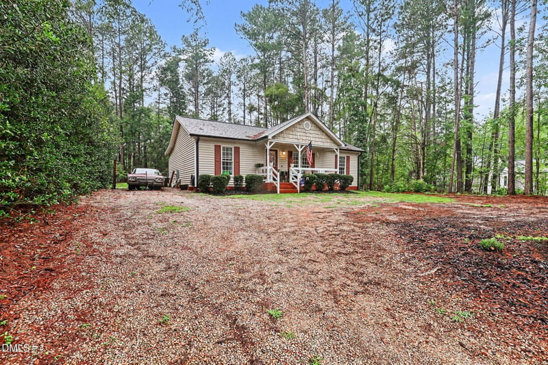 226 Shawnee Dr, Louisburg, NC 27549