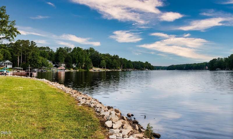226 Shawnee Dr, Louisburg, NC 27549