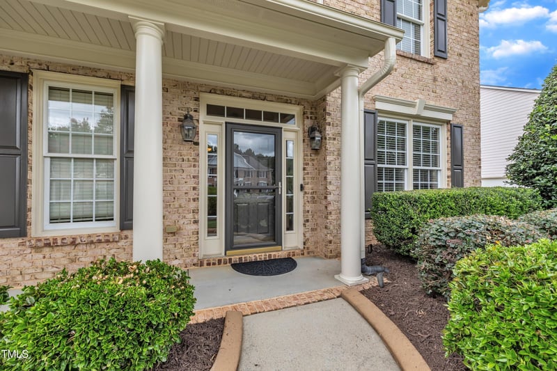 226 Shillings Chase Dr, Cary, NC 27518