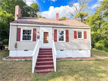 226 Windsor Dr, Fayetteville, NC 28301