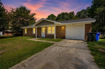 2263 Shaw Rd, Fayetteville, NC 28311