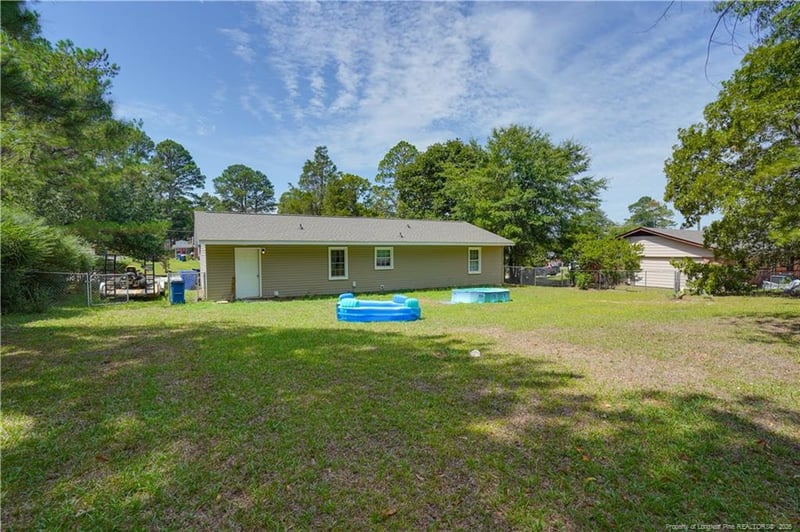 2263 Shaw Rd, Fayetteville, NC 28311