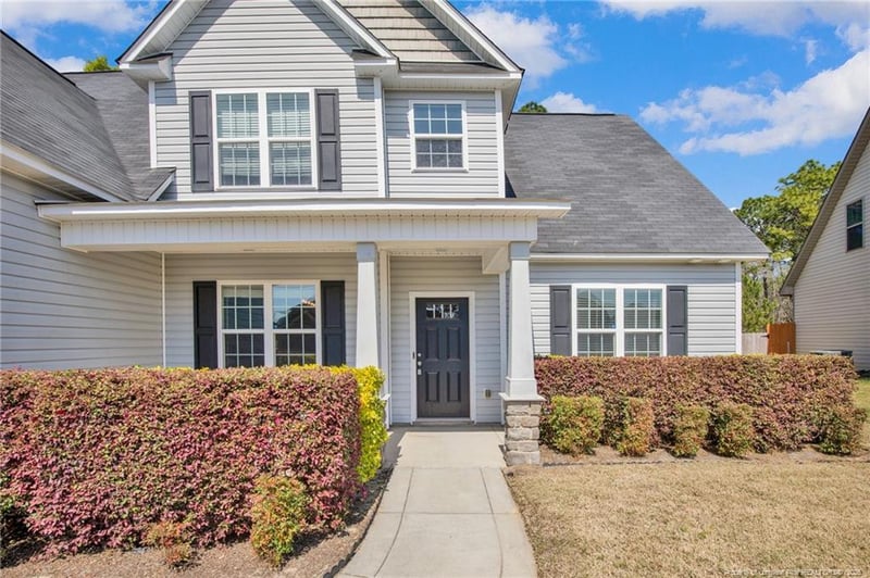 2264 Andalusian Dr, Hope Mills, NC 28348