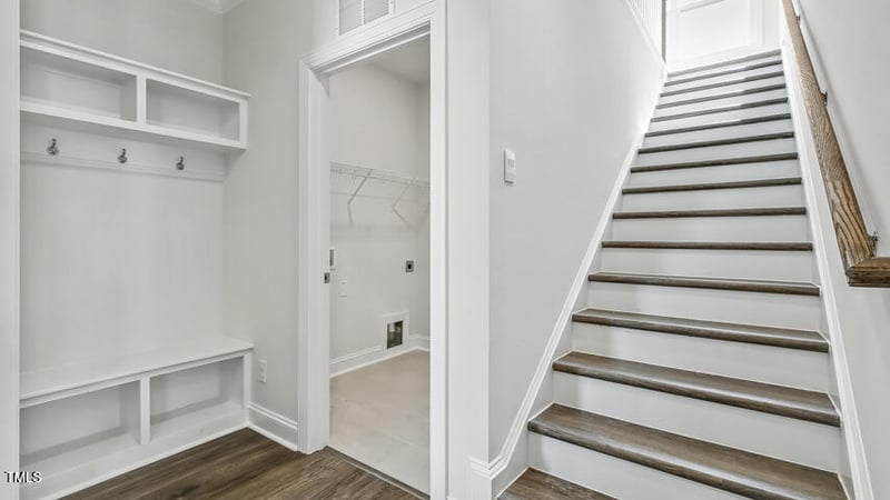 2264 Warbler Dr, Apex, NC 27539