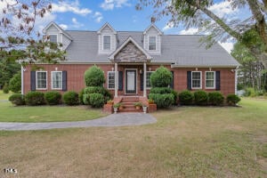 2265 Bud Lipscomb Rd, Willow Springs, NC 27592