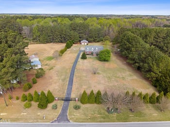 2265 Bud Lipscomb Rd, Willow Springs, NC 27592